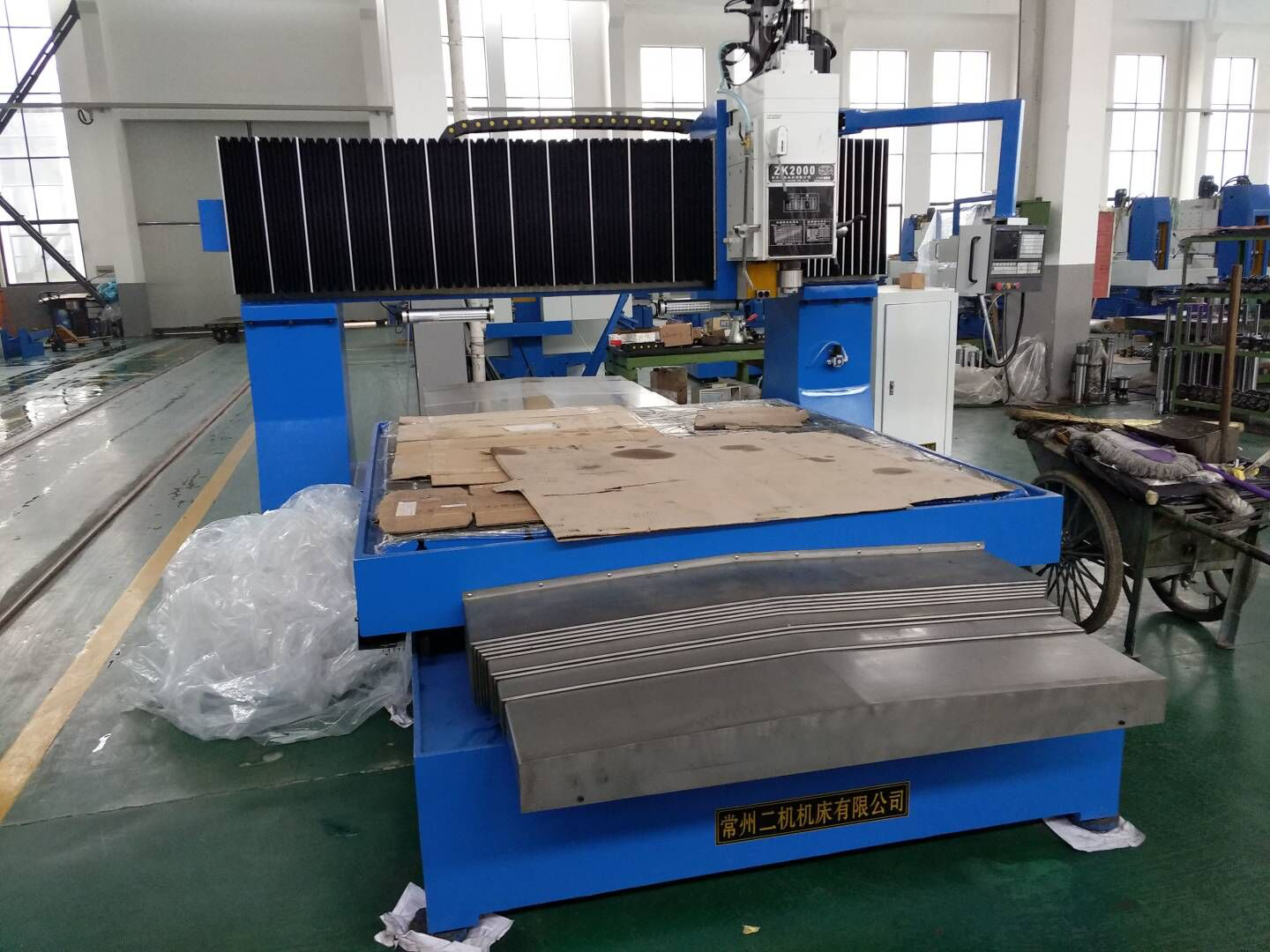 机加工车间二千平米